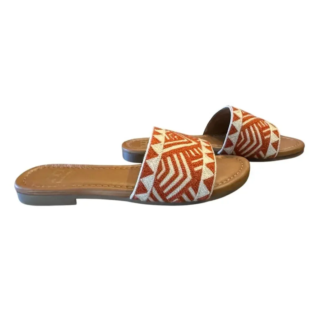 Haute Hippie Women’s Size 6.5 Rust and White Tribal Design Slip On Sandals